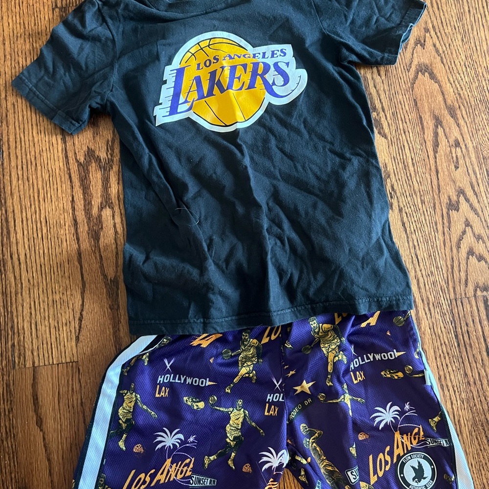 Boys Flow Society Los Angeles Shorts with Coordinating NBA Lakers Shirt (size S)
